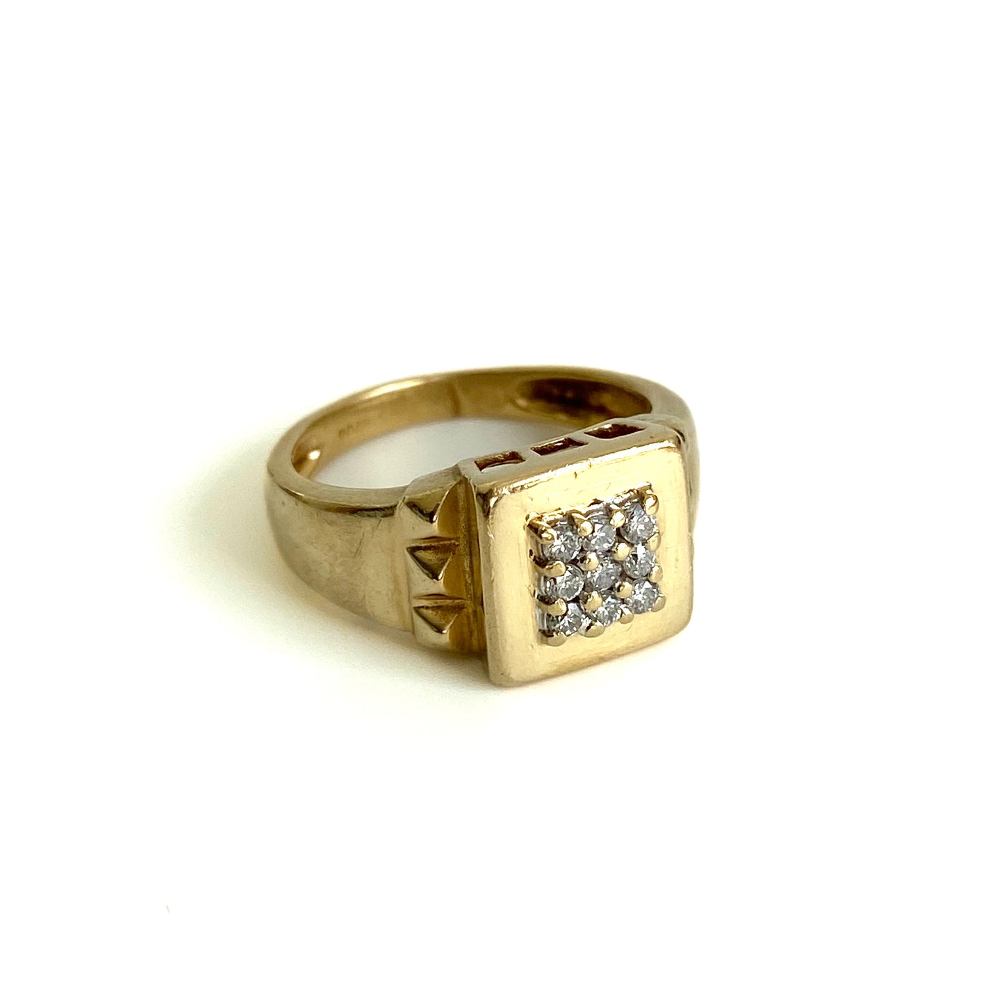 18ct Gold & Diamond Signet Ring | Size UK L
