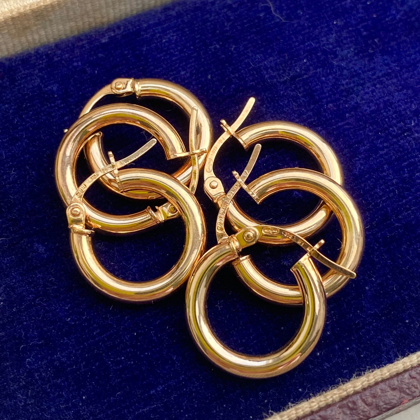 9ct Gold Thick Italian 'Unoaerre' Hoop Earrings | 17mm