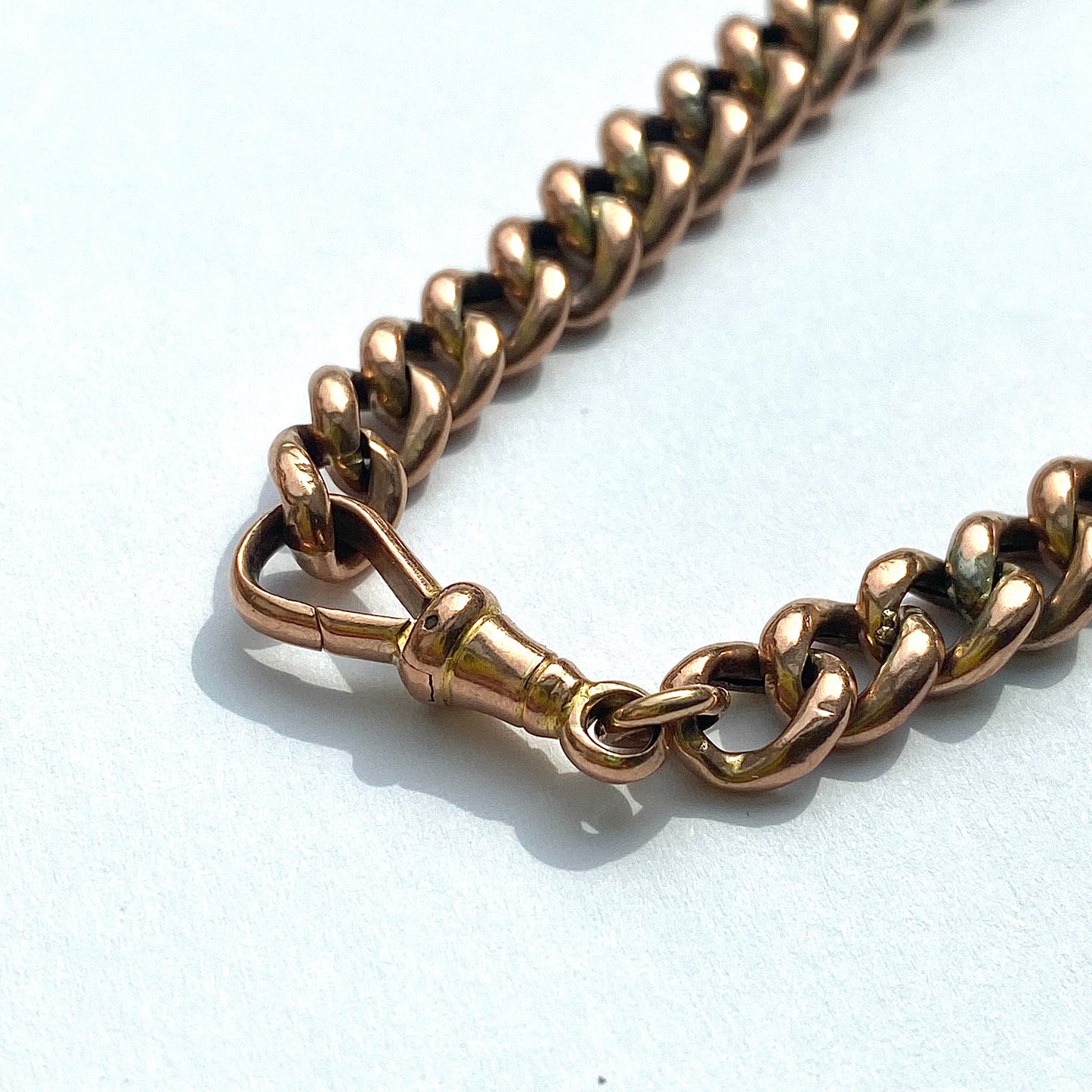 Antique Rosey 9ct Gold Graduated Hollow Link Curb Bracelet with Dog Clip | 8.5" | 7-10mm