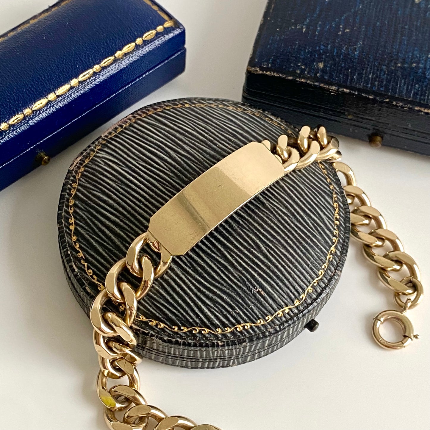 Fantastic Heavy Vintage Solid 9ct Gold Curb ID Bracelet | 7.75" | 10mm