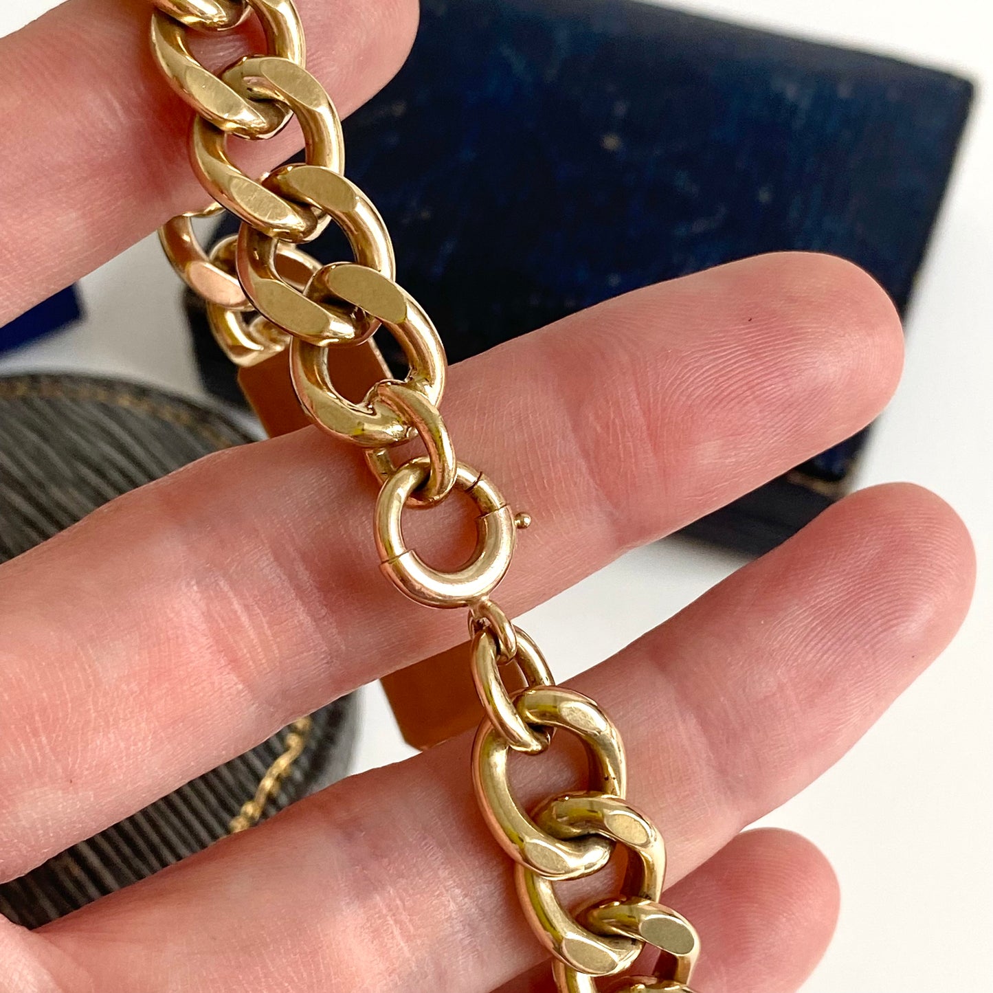 Fantastic Heavy Vintage Solid 9ct Gold Curb ID Bracelet | 7.75" | 10mm