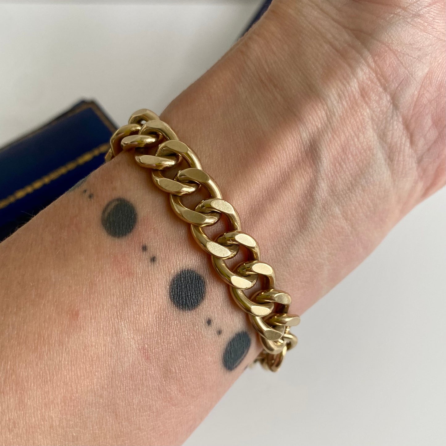 Fantastic Heavy Vintage Solid 9ct Gold Curb ID Bracelet | 7.75" | 10mm