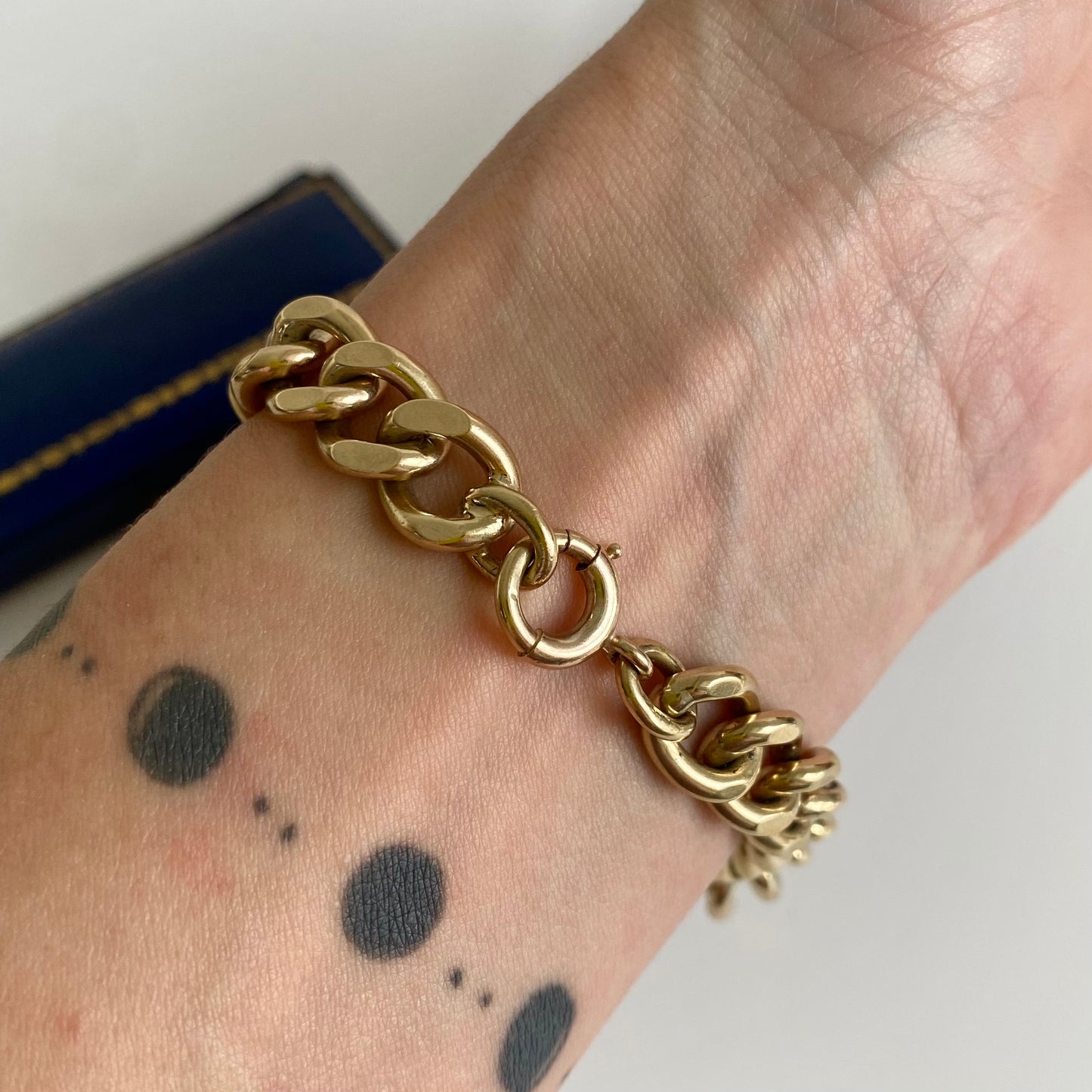 Fantastic Heavy Vintage Solid 9ct Gold Curb ID Bracelet | 7.75" | 10mm