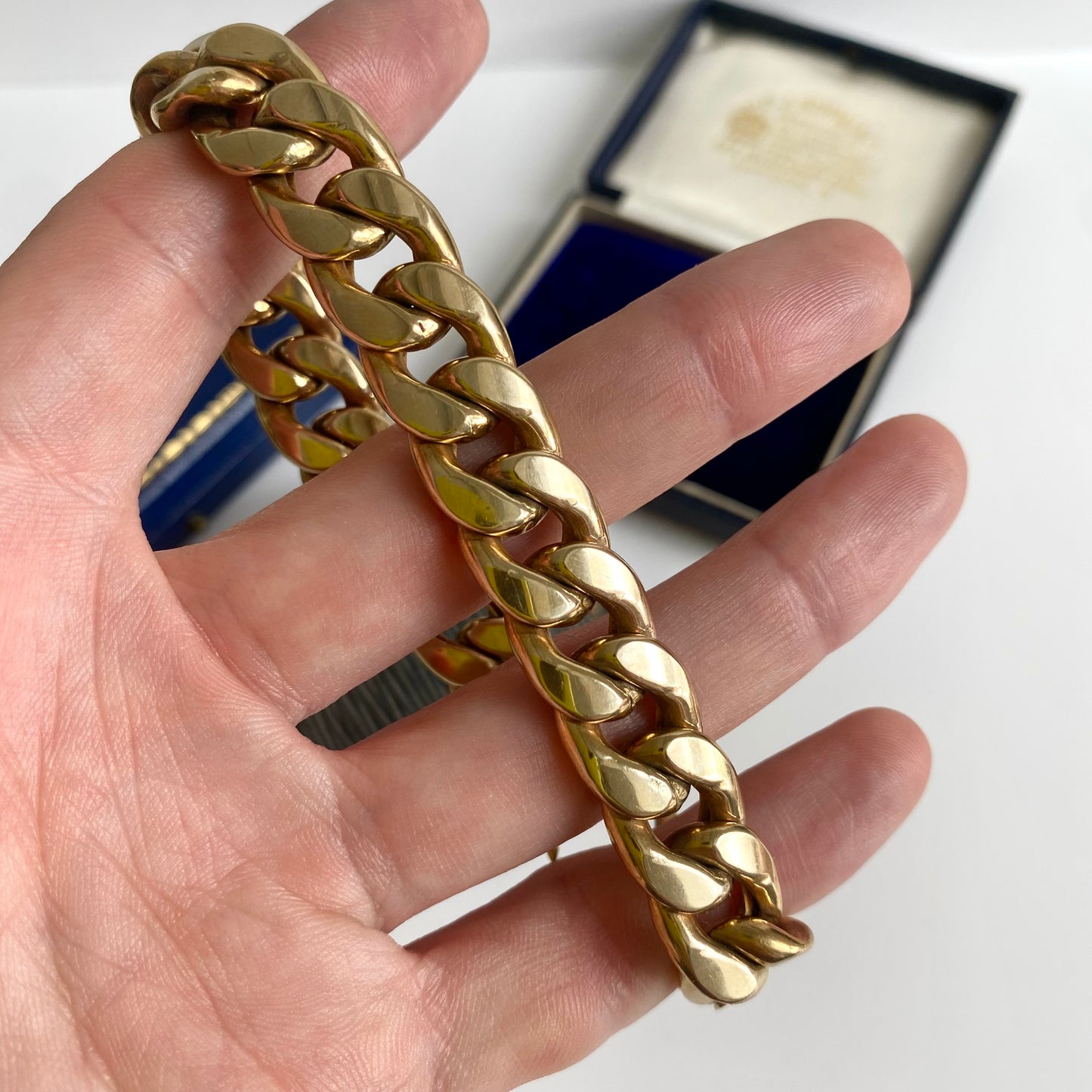 Chunky Hollow 9ct Curb Bracelet | 8.9" | 13mm