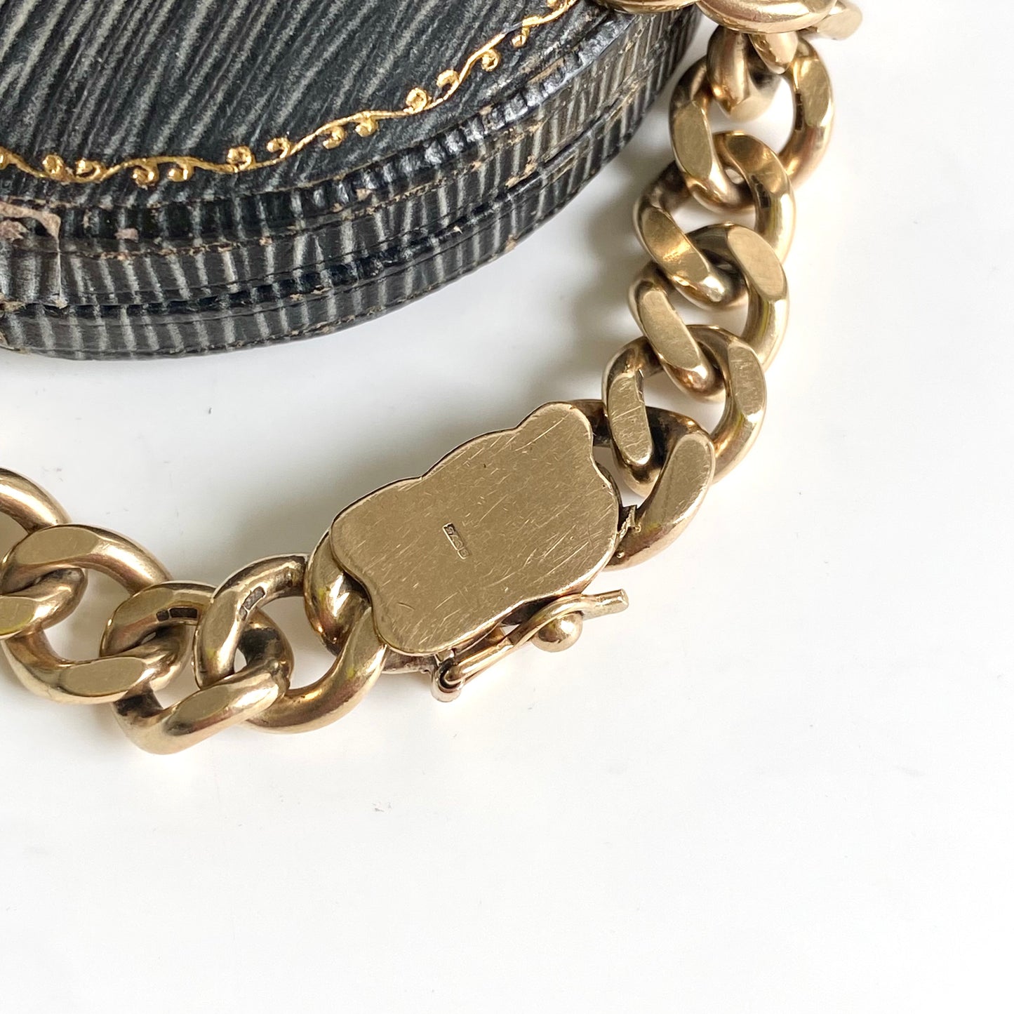 Solid 9ct Gold Vintage Curb Bracelet | 7.5" | 9.5mm