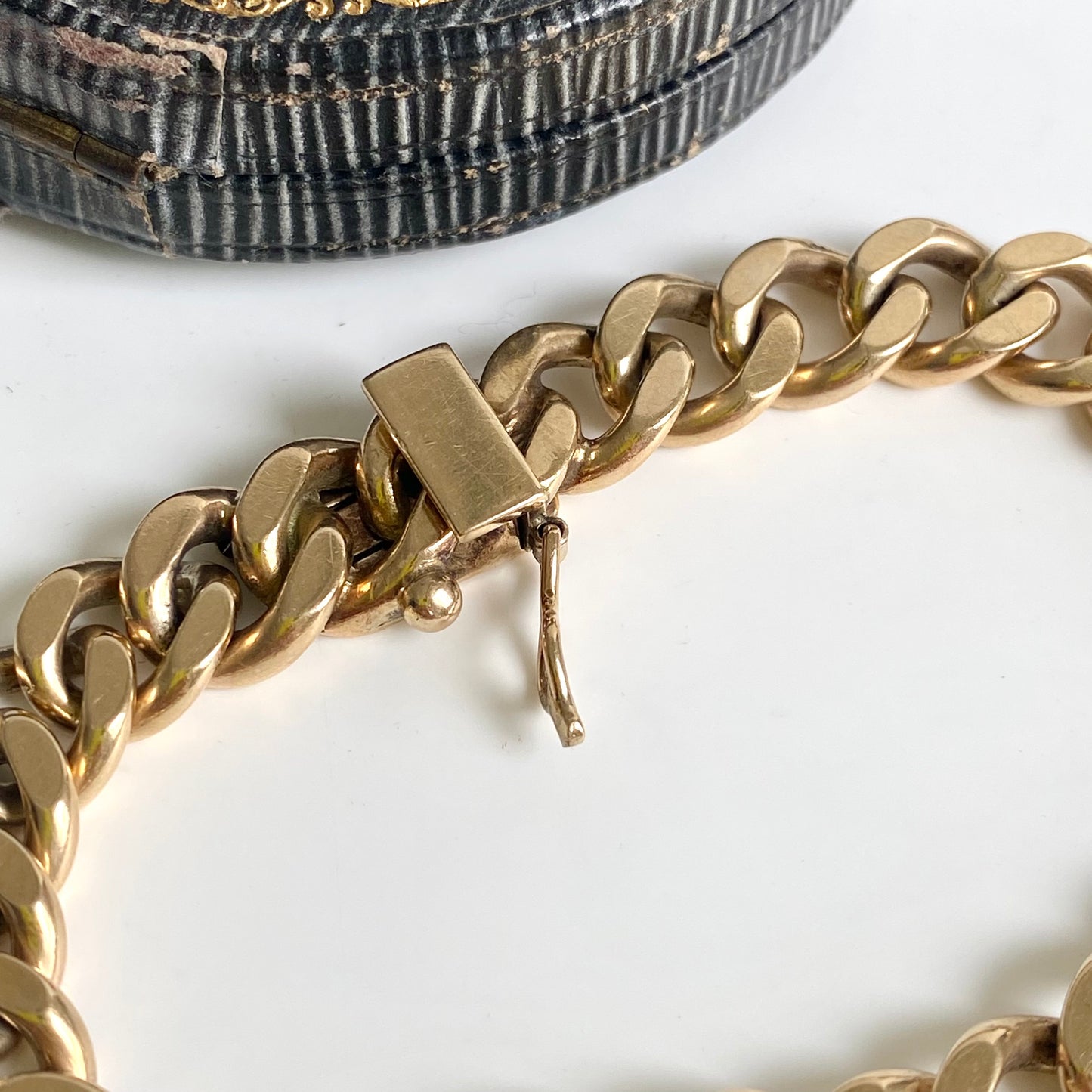 Solid 9ct Gold Vintage Curb Bracelet | 7.5" | 9.5mm