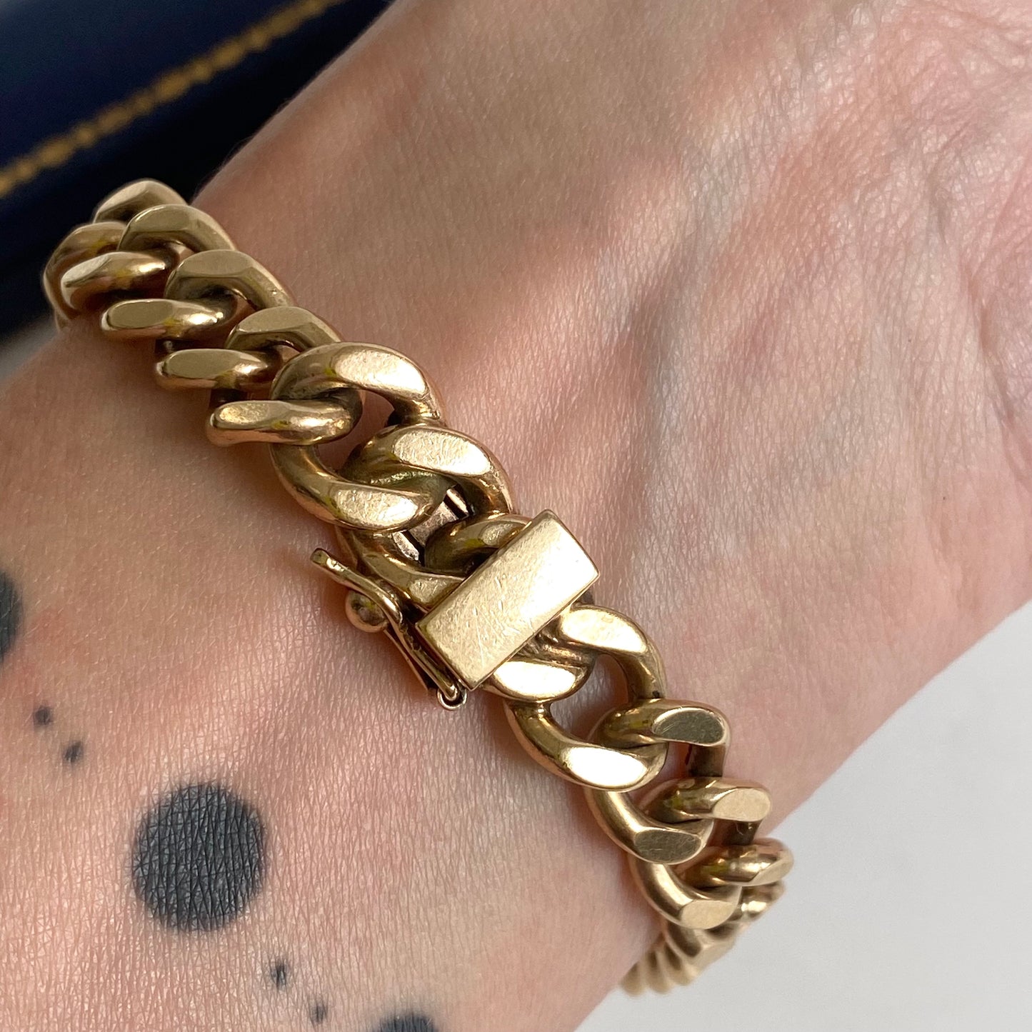 Solid 9ct Gold Vintage Curb Bracelet | 7.5" | 9.5mm