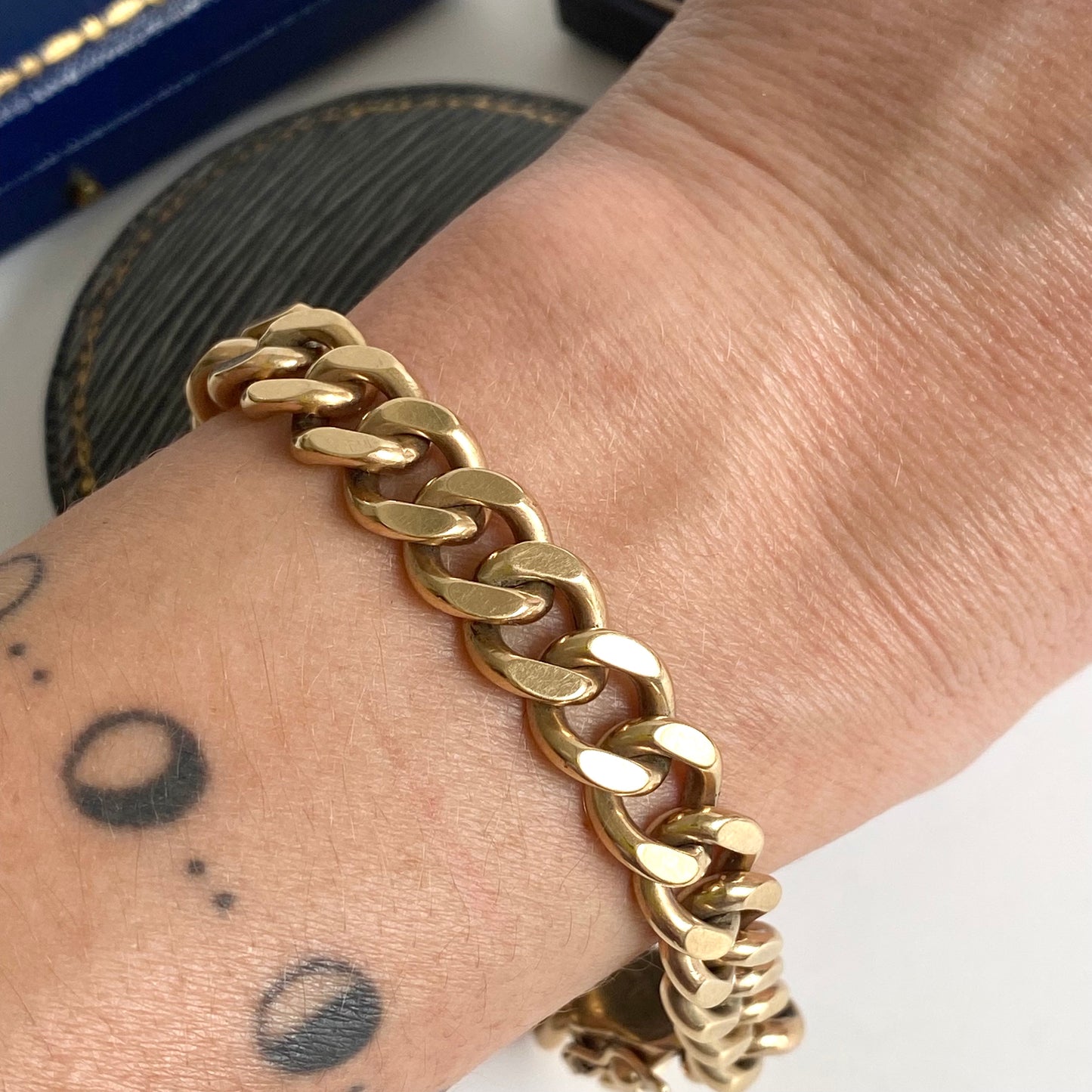 Solid 9ct Gold Vintage Curb Bracelet | 7.5" | 9.5mm