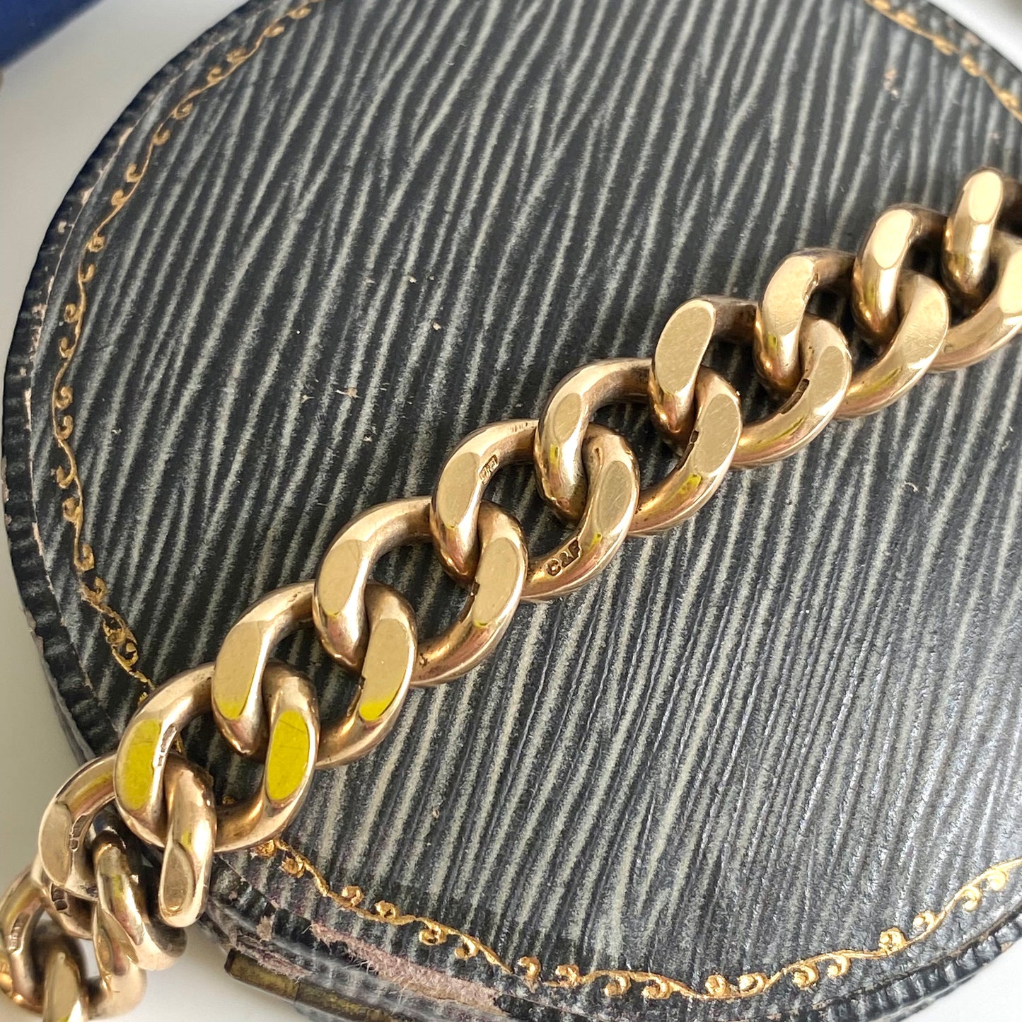 Solid 9ct Gold Vintage Curb Bracelet | 7.5" | 9.5mm