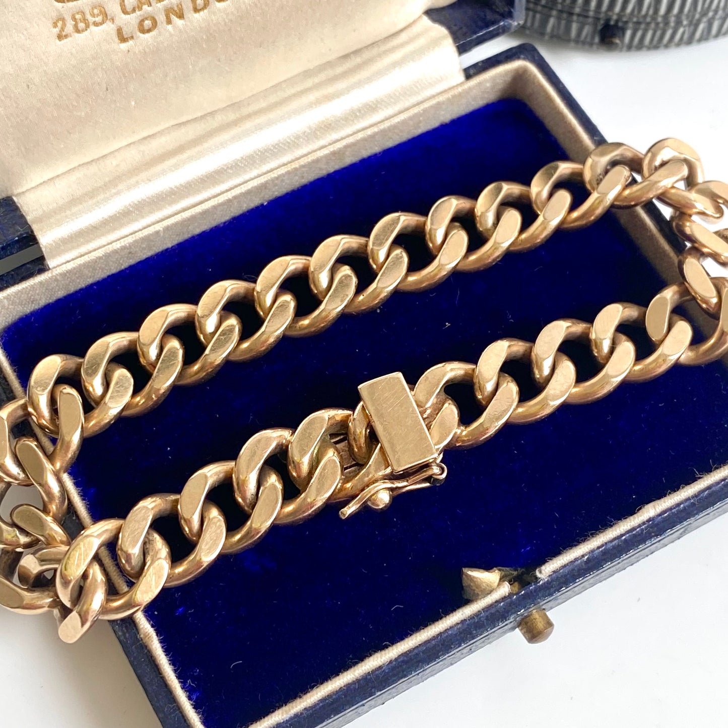 Solid 9ct Gold Vintage Curb Bracelet | 7.5" | 9.5mm