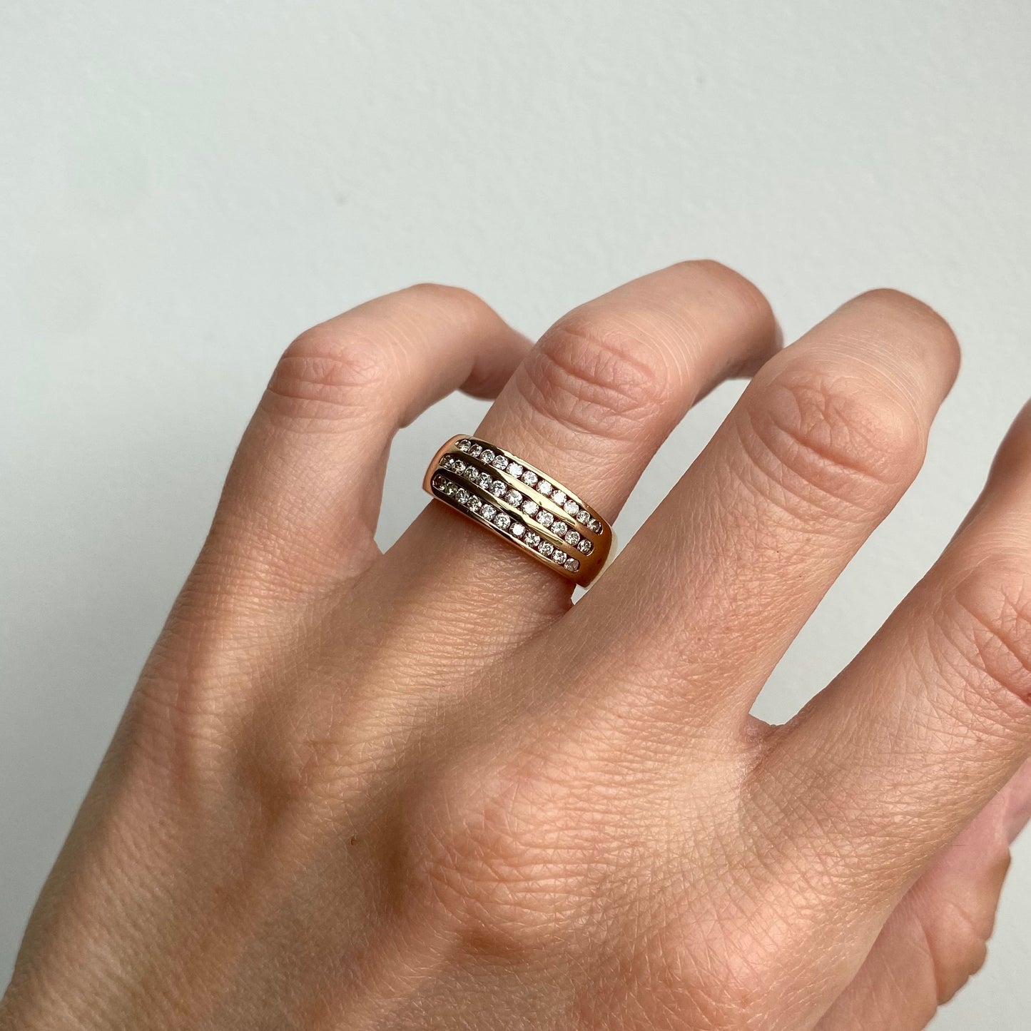 Sparkly 9ct Gold and Triple Row Channel Set Diamonds | Size UK J.5