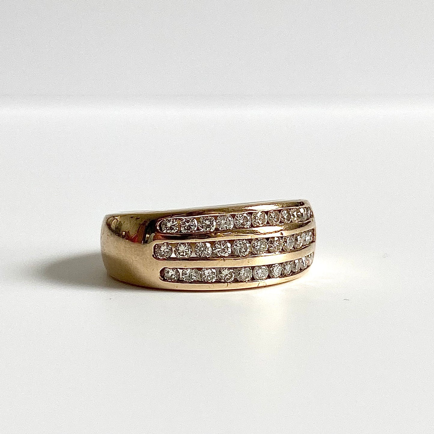 Sparkly 9ct Gold and Triple Row Channel Set Diamonds | Size UK J.5