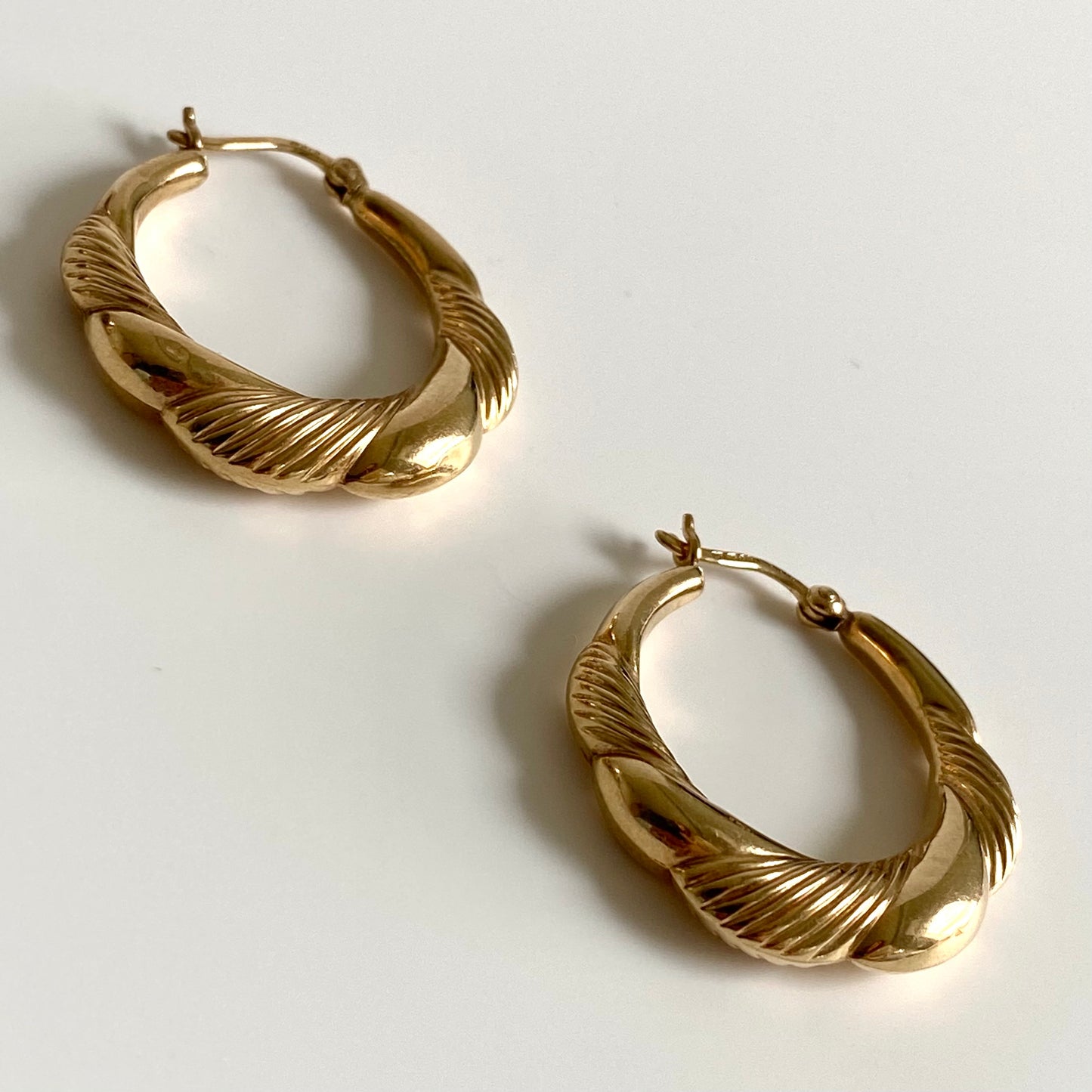 9ct Gold Smooth & Textured Chubby Twist Hoops | 28mm