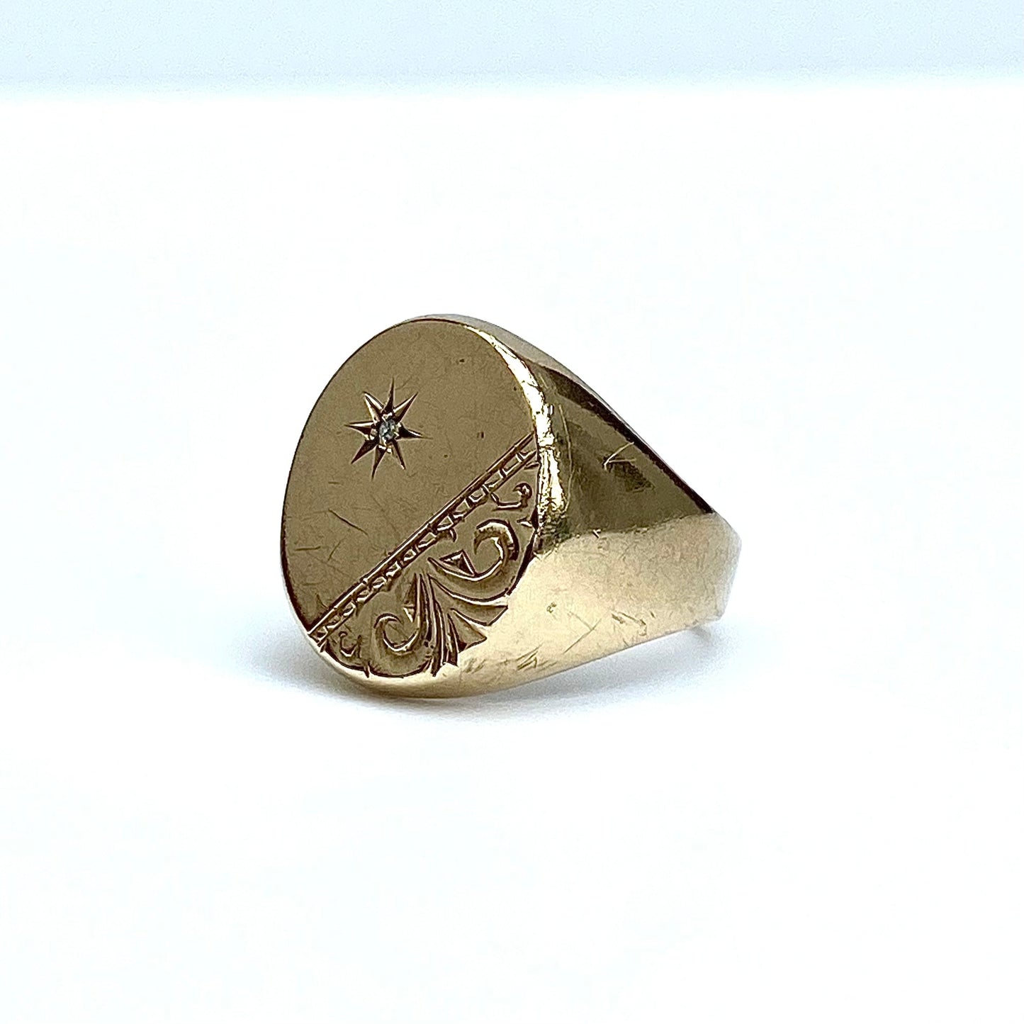Chunky 9ct Gold and Diamond Signet Ring | Size UK L