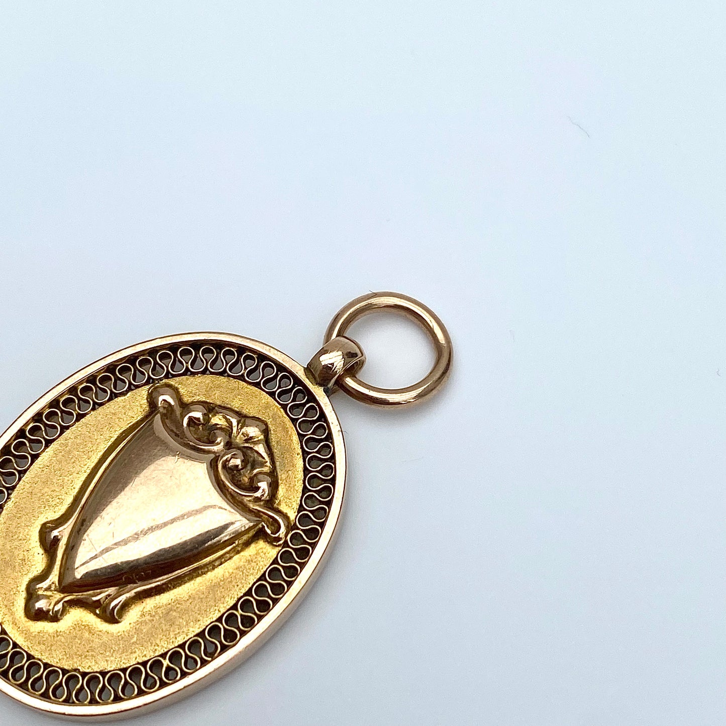 Stunning Antique 9ct Gold Fob Medallion | Chester 1924
