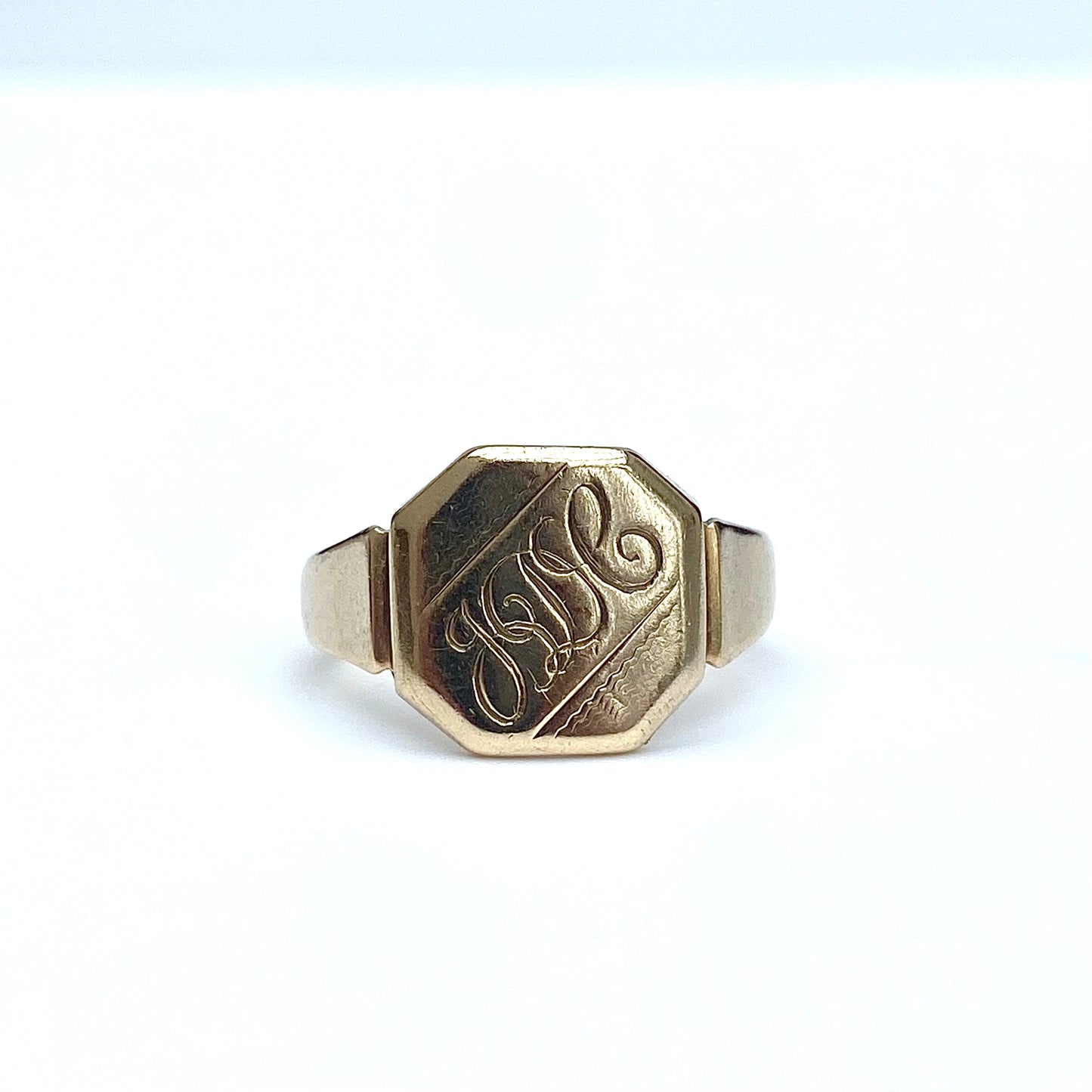 Vintage 9ct Gold 'JDC' Signet Ring | Size UK P