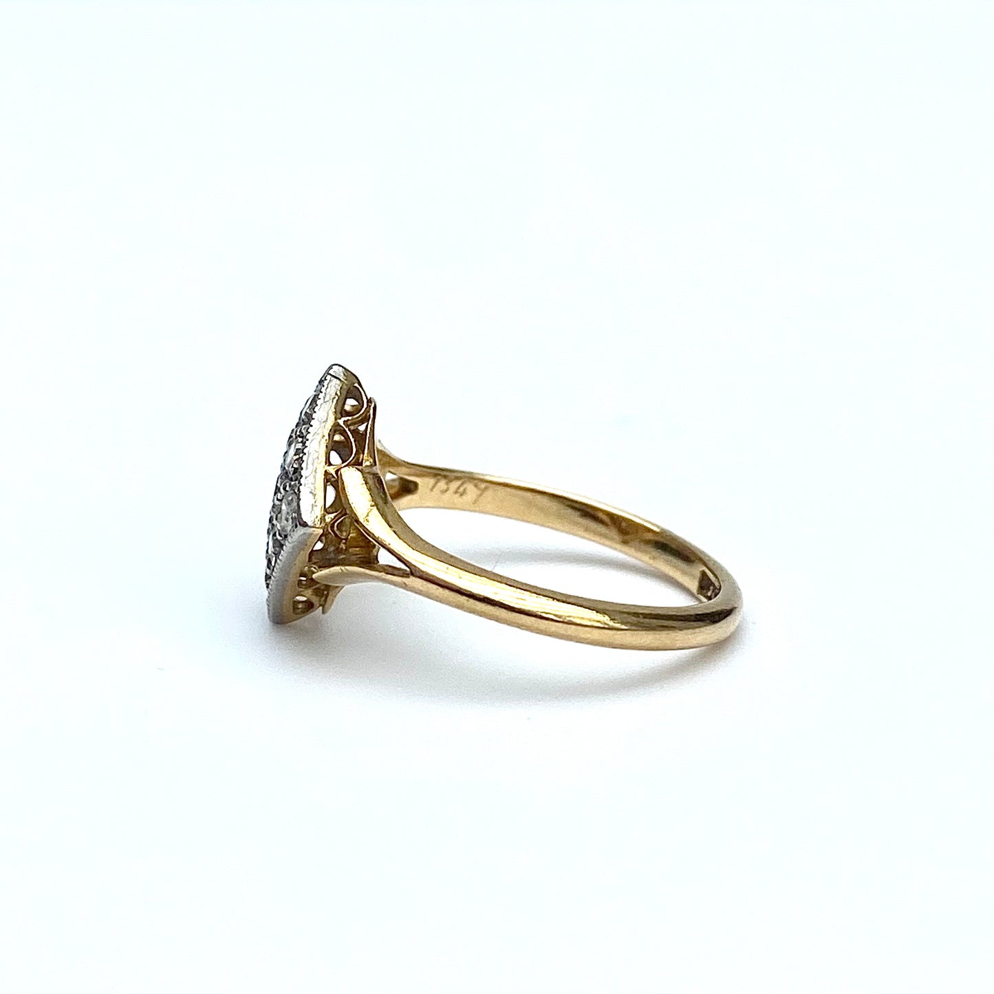 Art Deco 18ct Gold and Diamond Shaped Diamond Ring | Size UK I