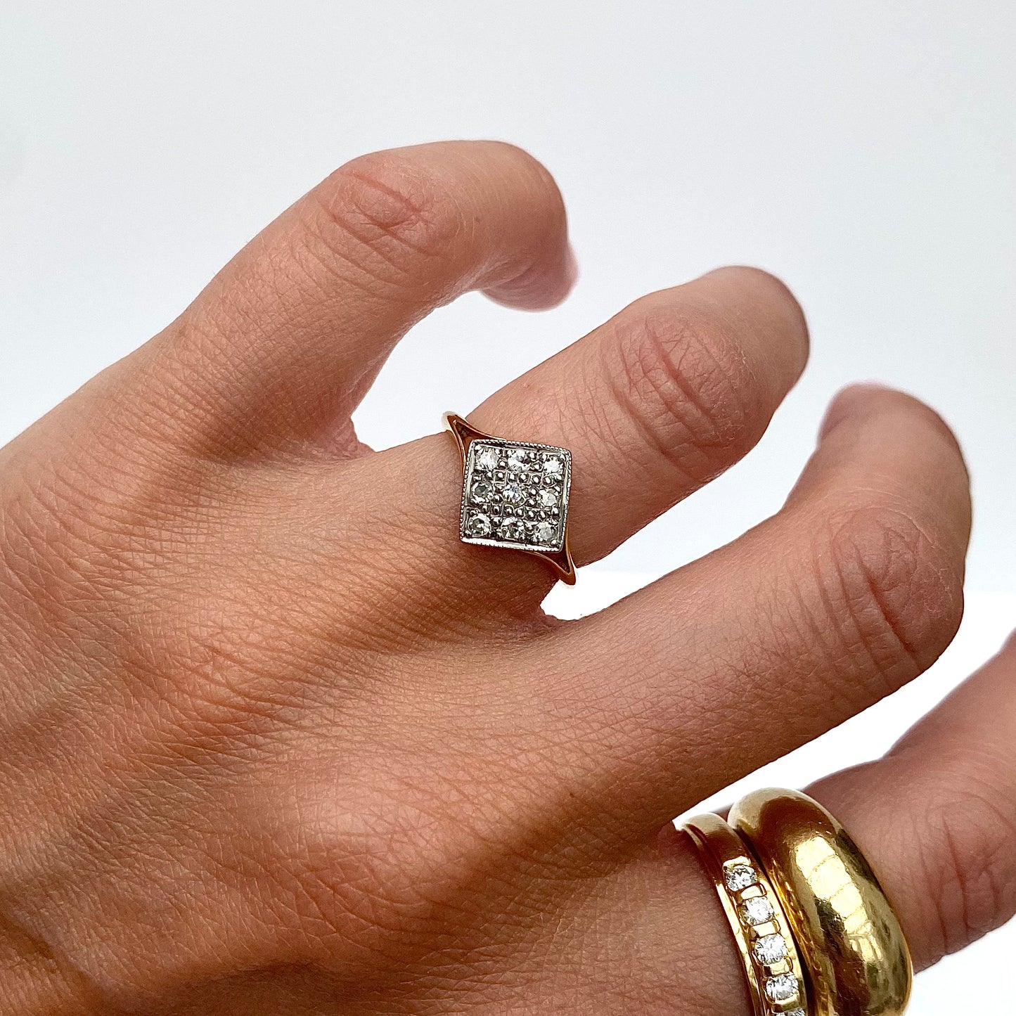 Art Deco 18ct Gold and Diamond Shaped Diamond Ring | Size UK I