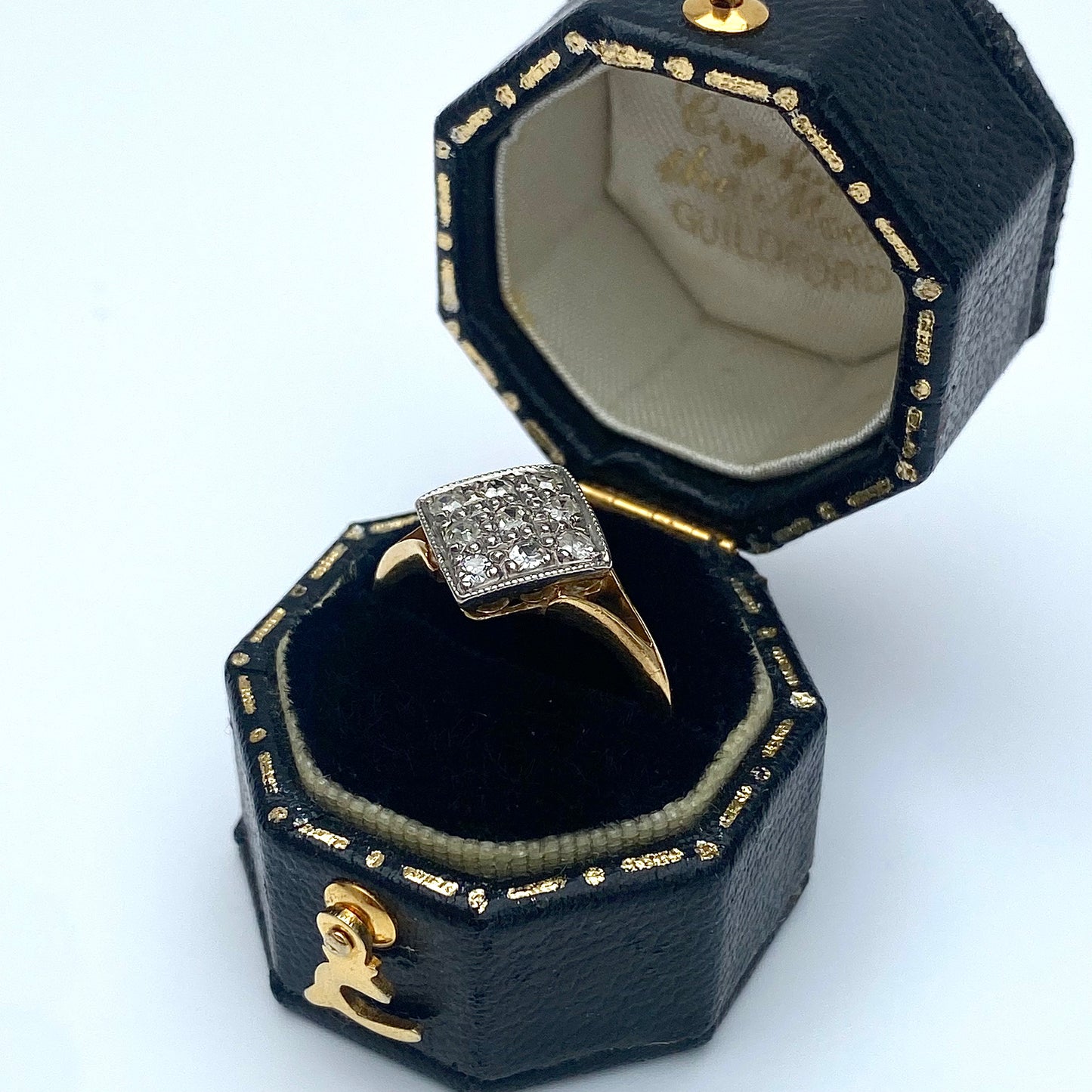 Art Deco 18ct Gold and Diamond Shaped Diamond Ring | Size UK I