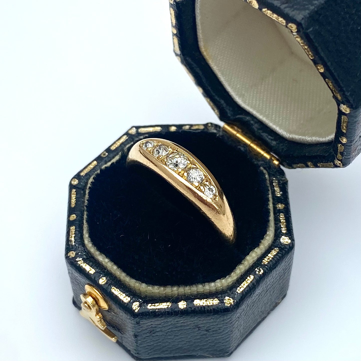 Antique 18ct Gold and Diamond Boat Ring | Size UK K.5