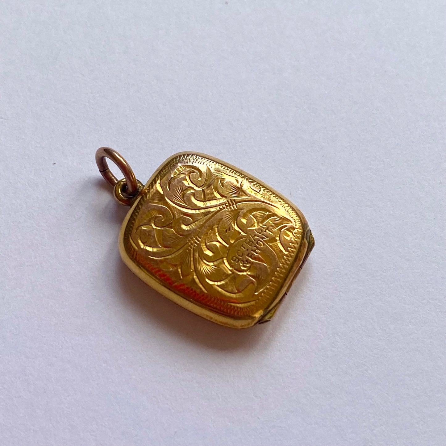 Antique 9ct Gold B&F Rectangle Locket | 17mm
