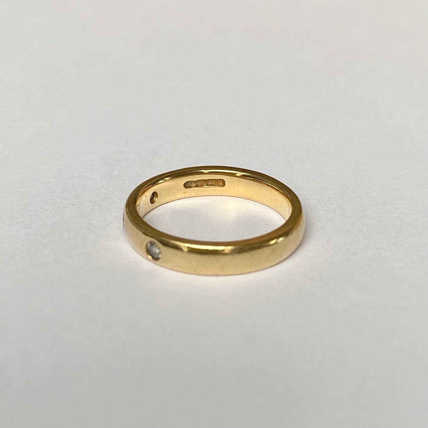 18ct Gold and Diamond Etoile Band | Size UK K-K.5