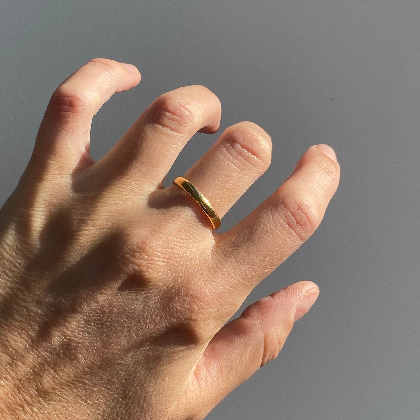 Antique 22ct Plain Band | Size UK O.5