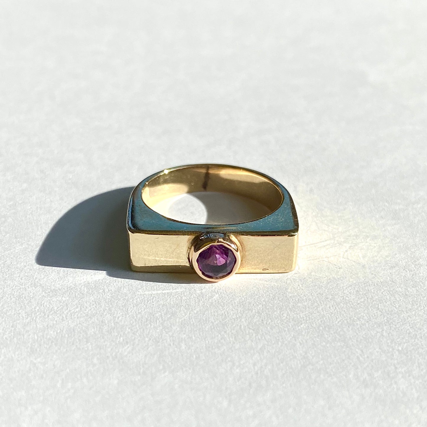 9ct Gold and Amethyst Solitaire Ring | Size UK L.5
