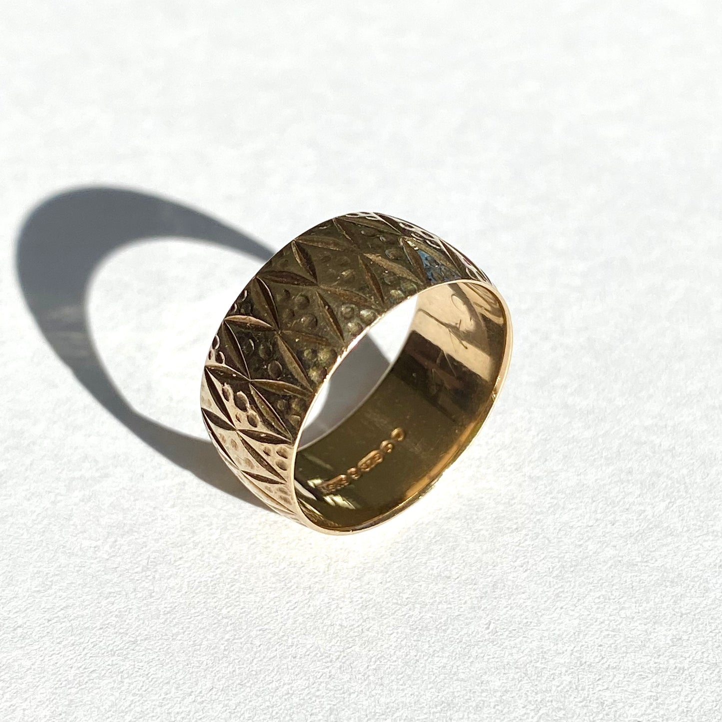 9ct Gold Patterned Cigar Band | Size UK N (fits like L)