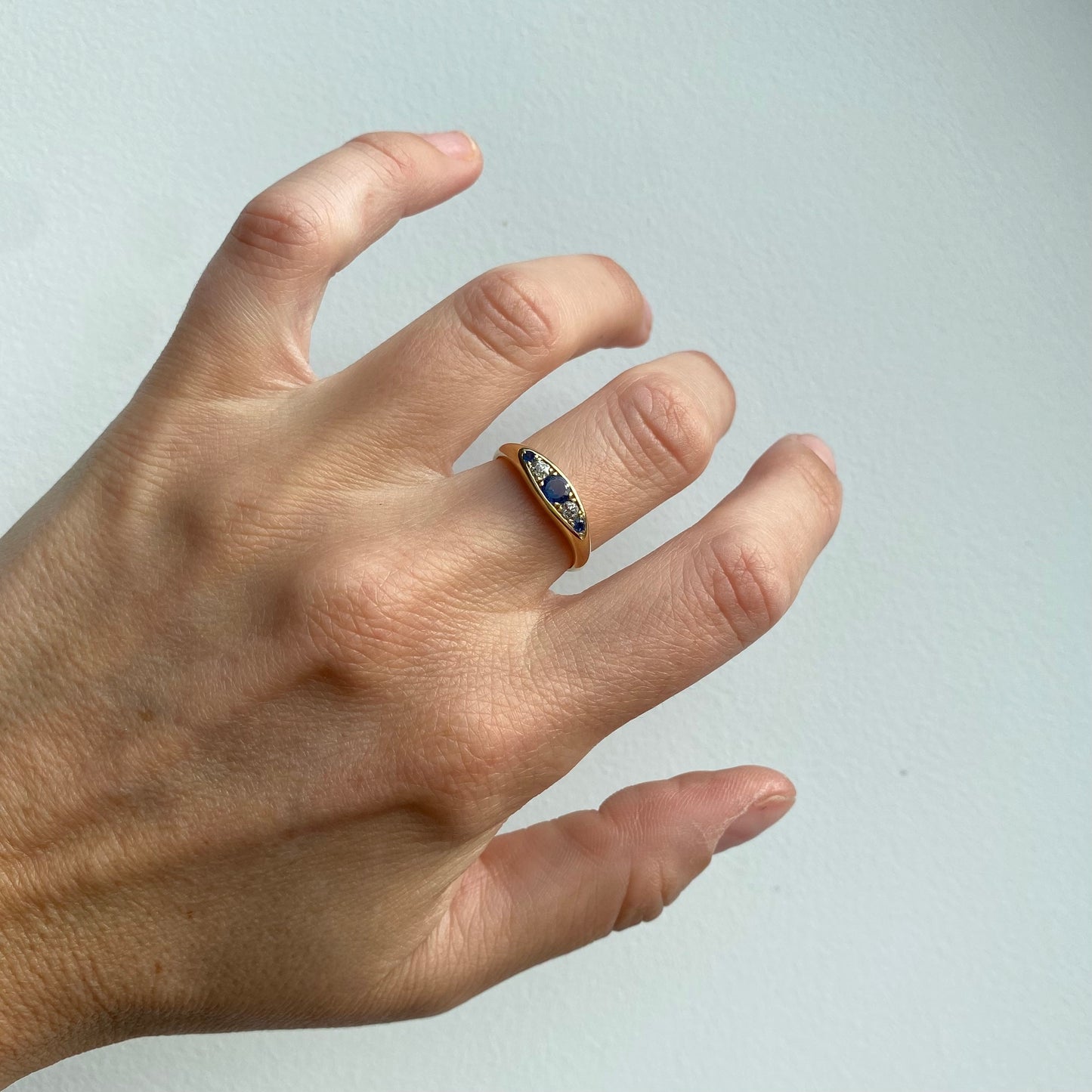 18ct Gold, Diamond and Sapphire Boat Ring | Size UK M.75