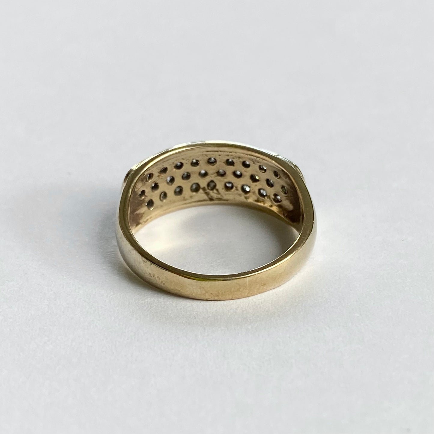9ct Gold Cubic Zirconia Pave Ring | Size UK L