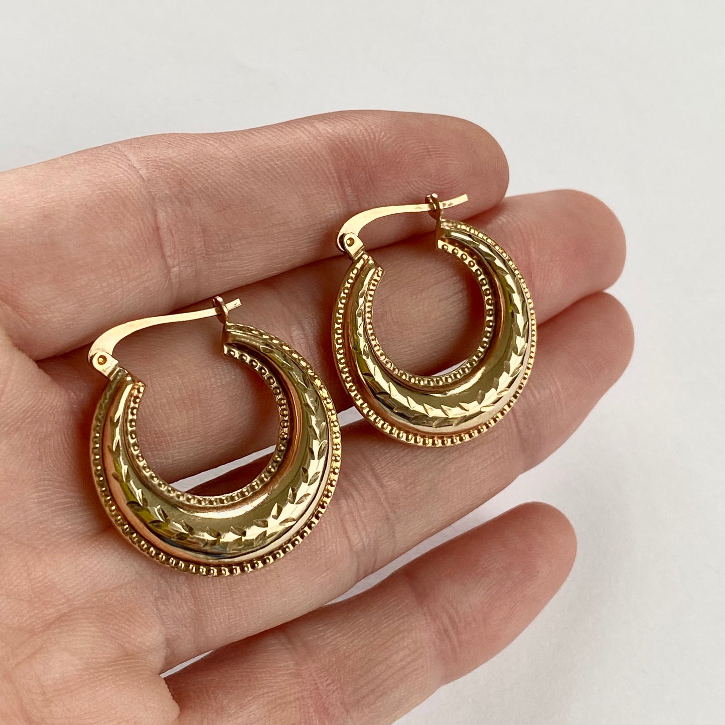 Beautiful 9ct Gold Engraved Hoop Earrings | 24mm