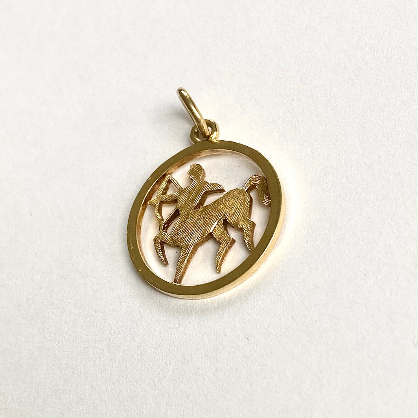 14ct Sagittarius Zodiac Pendant/Charm | 18mm