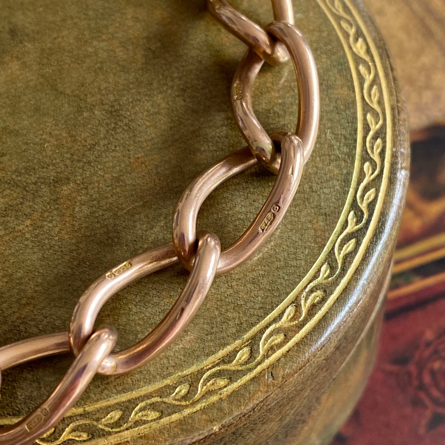 Antique Rosy 9ct Gold Twisted Open Curb Link Bracelet | 7.1" | 9.5mm