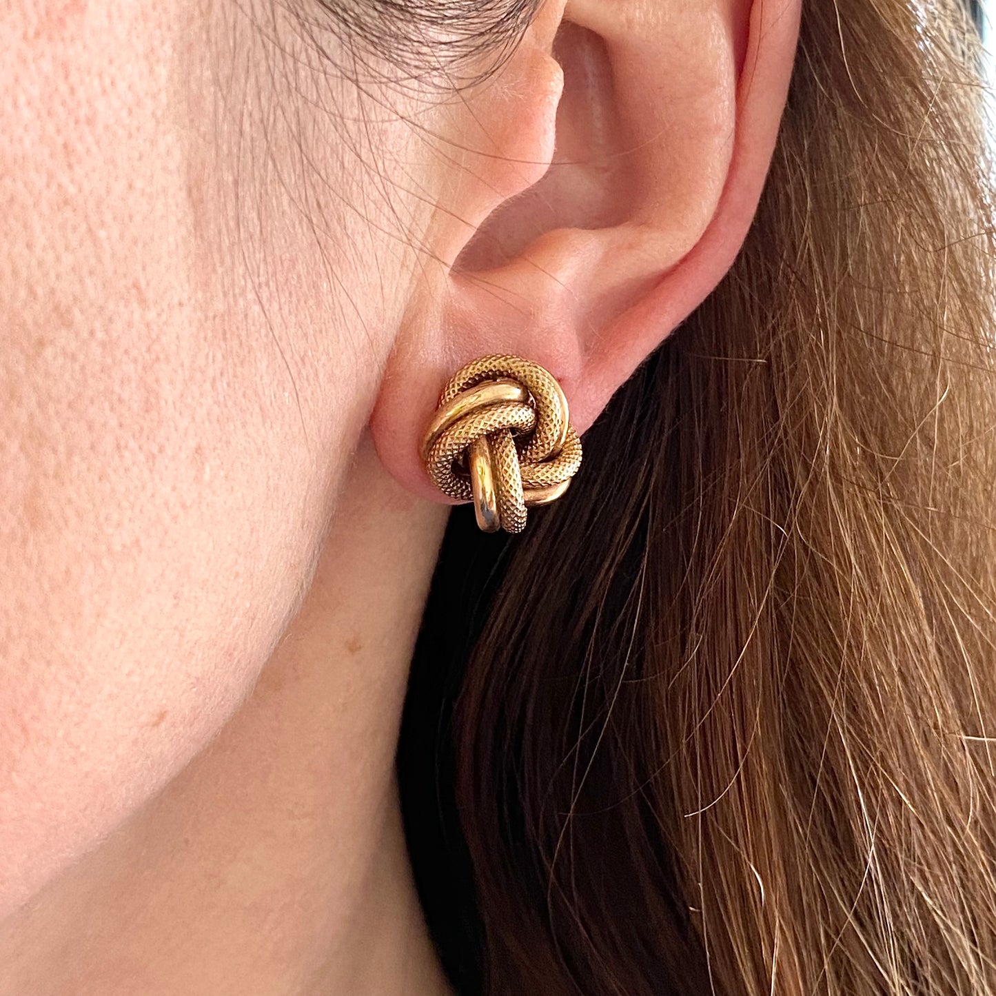 9ct Gold Textured Knot Earrings | 13mm