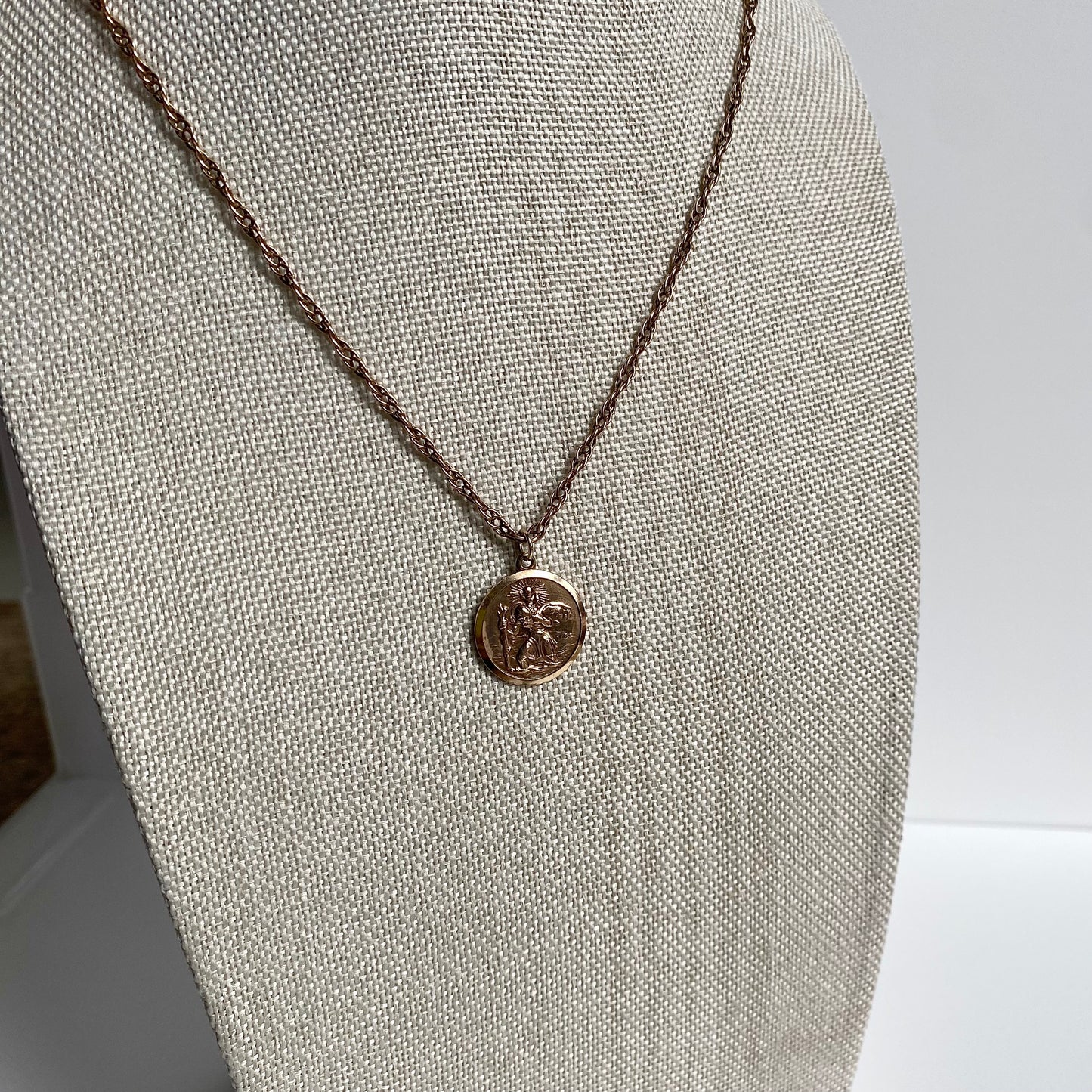 9ct Gold St Christopher Necklace | 22"