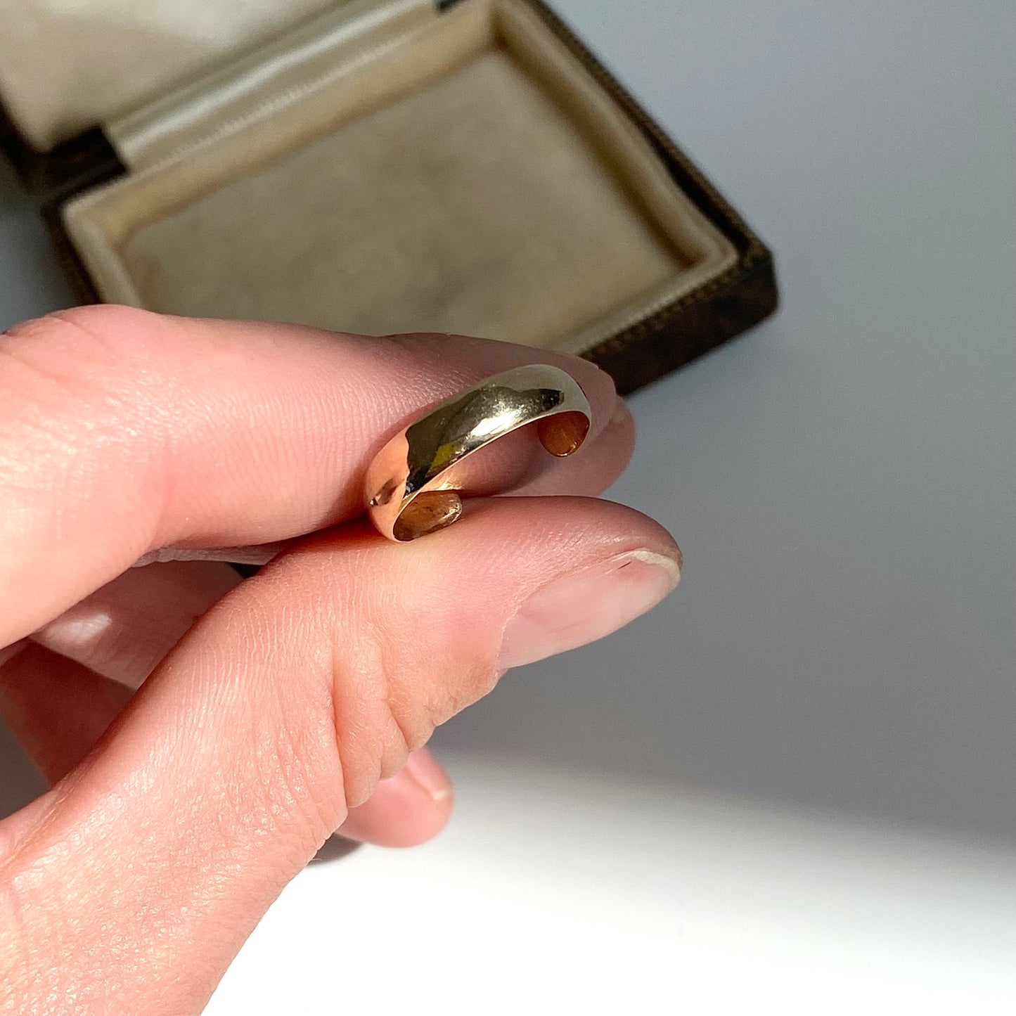 9ct Gold Band Midi Ring or Toe Ring | Size UK J