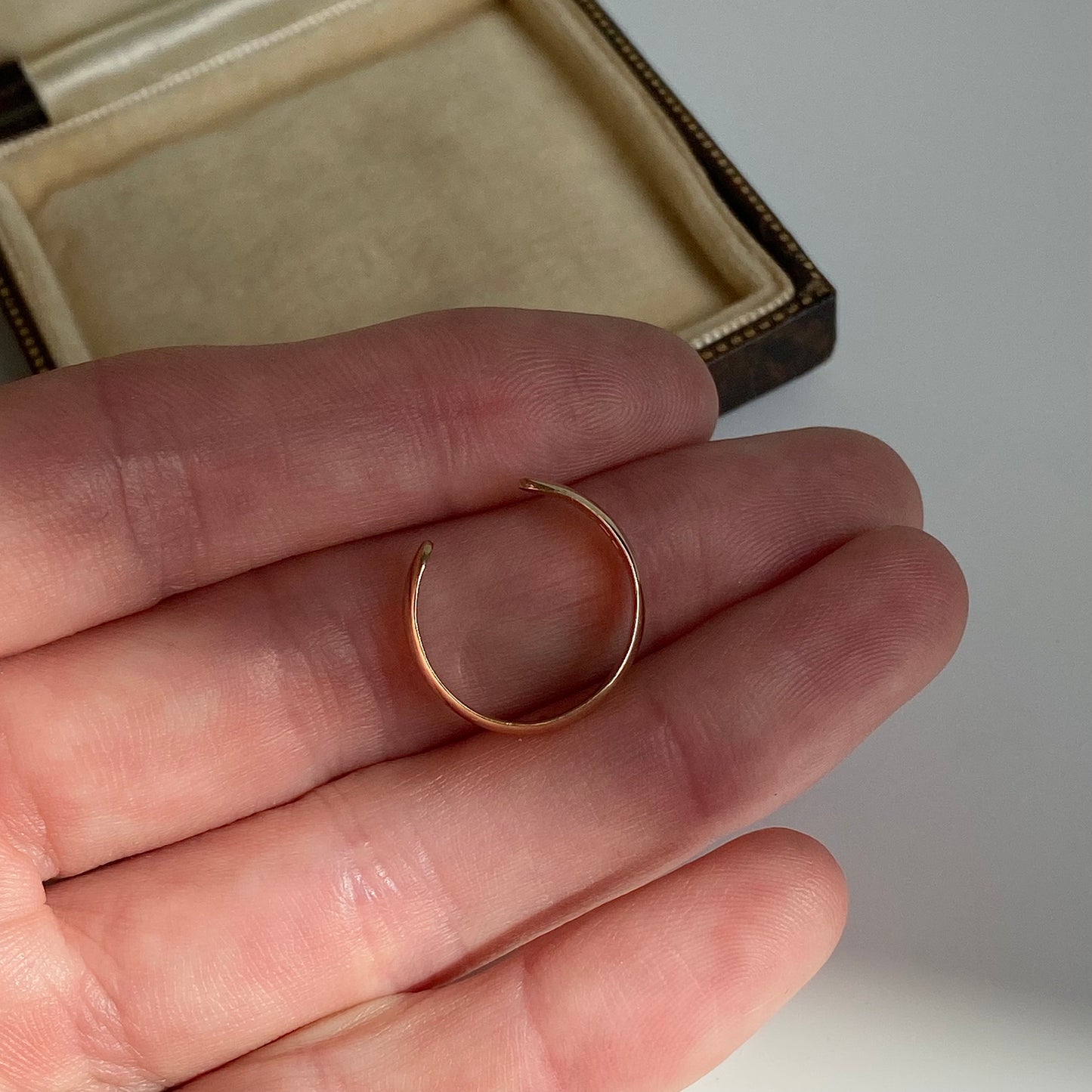 9ct Gold Band Midi Ring or Toe Ring | Size UK J