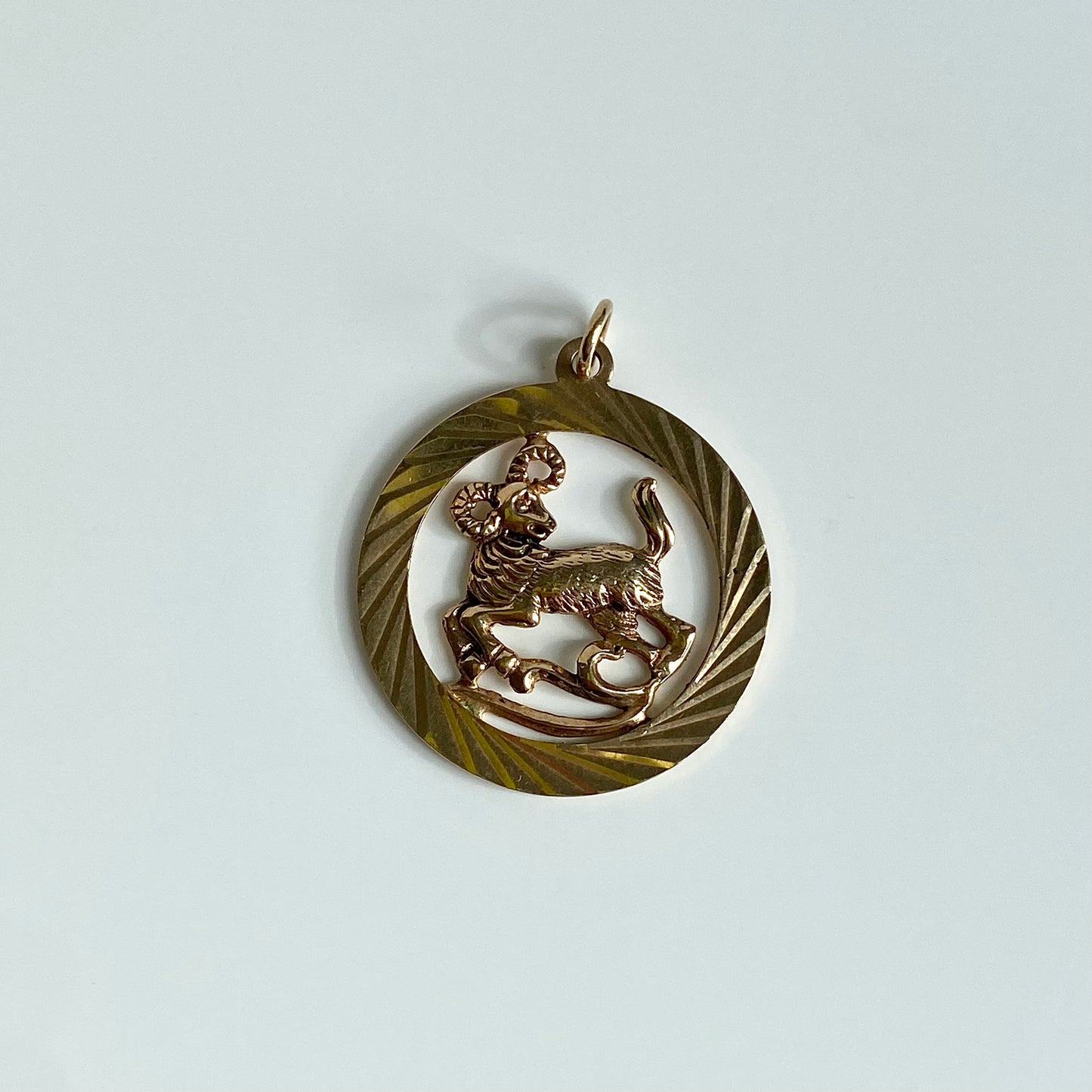 Gorgeous 9ct Gold Libra Zodiac Ram Charm | 25mm