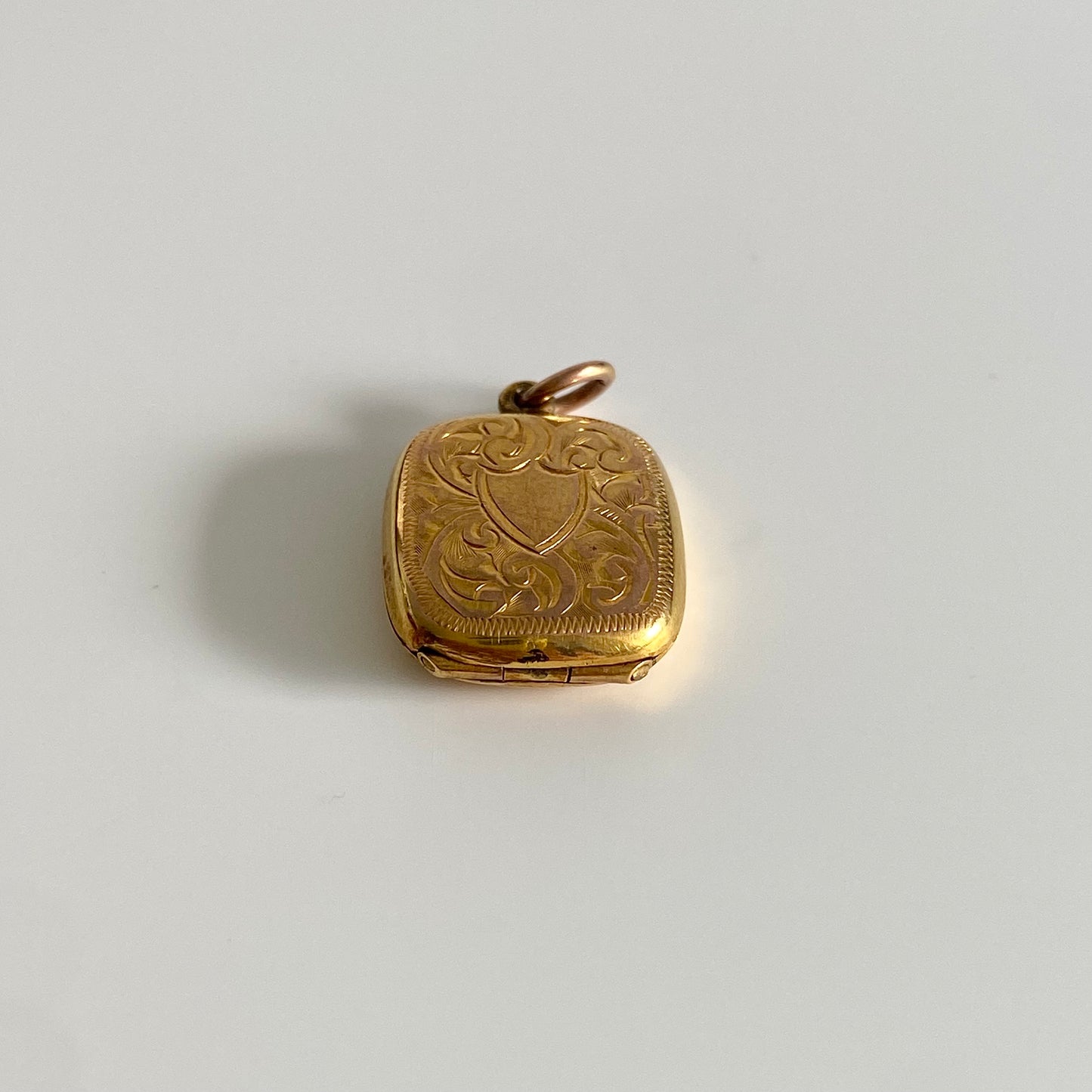 Antique 9ct Gold B&F Rectangle Locket | 17mm