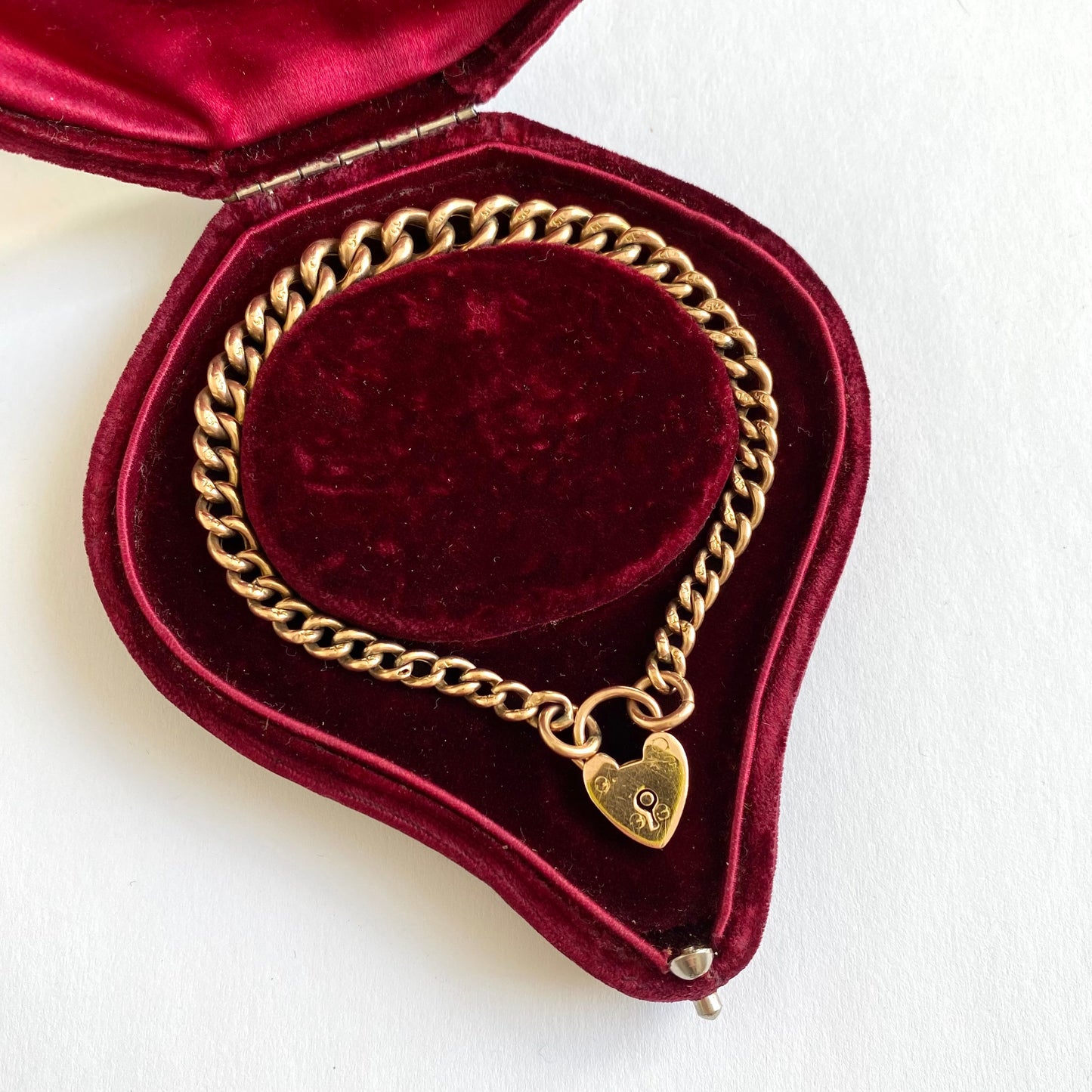 Lovely Antique Graduated 9ct Curb Bracelet | 7.25" | 6.8g