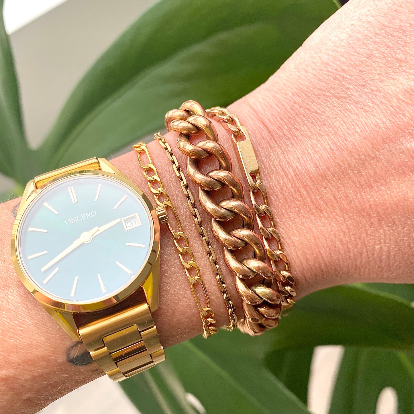 Pre-loved Dainty 9ct Gold Figaro Bracelet  |  7.3"  |  3mm