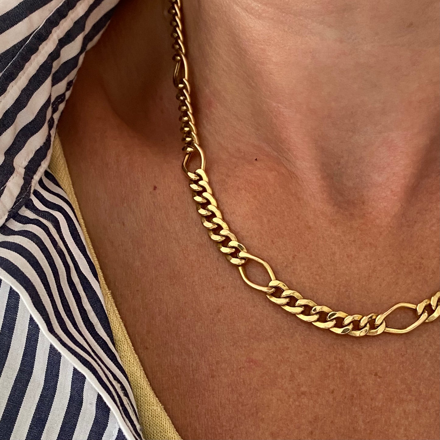 9ct Gold Hollow Figaro Chain  |  17.2"