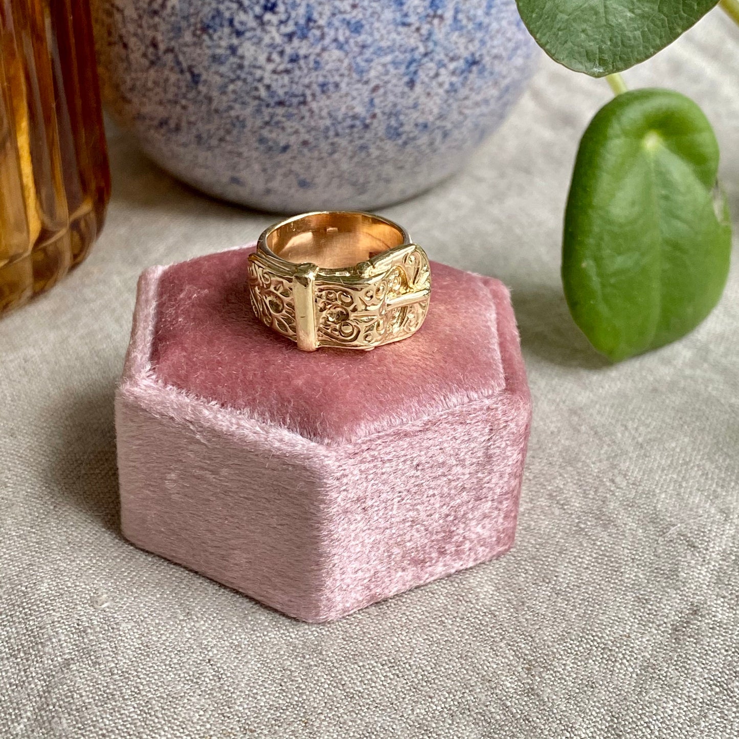 Chunky 9ct Gold Vintage Buckle Ring  |  Small Size UK G.25/F