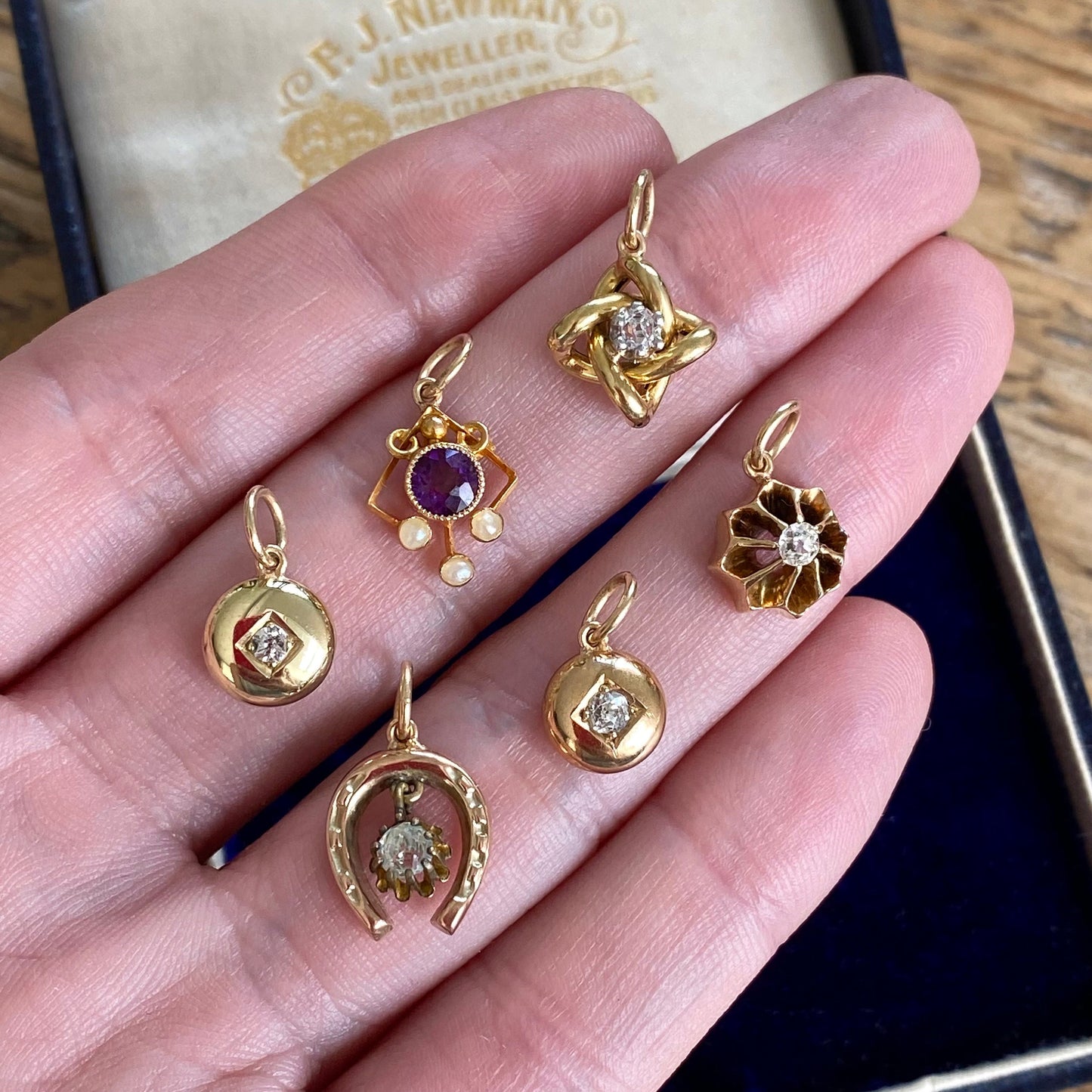 Gorgeous Antique 9ct Gold & Diamond Stick Pin Conversion Pendant